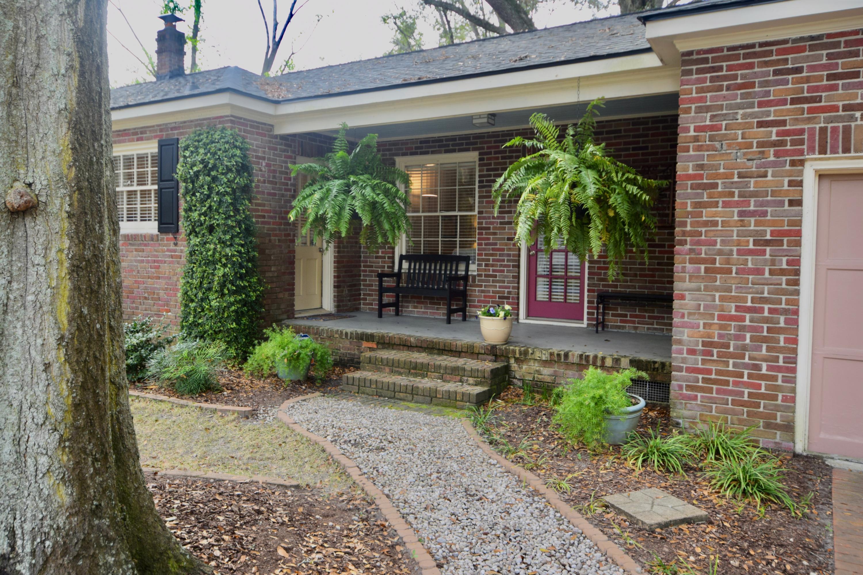 705 West Harrison Road Charleston, SC 29407 - Photo 3 of 30 DSC_0150