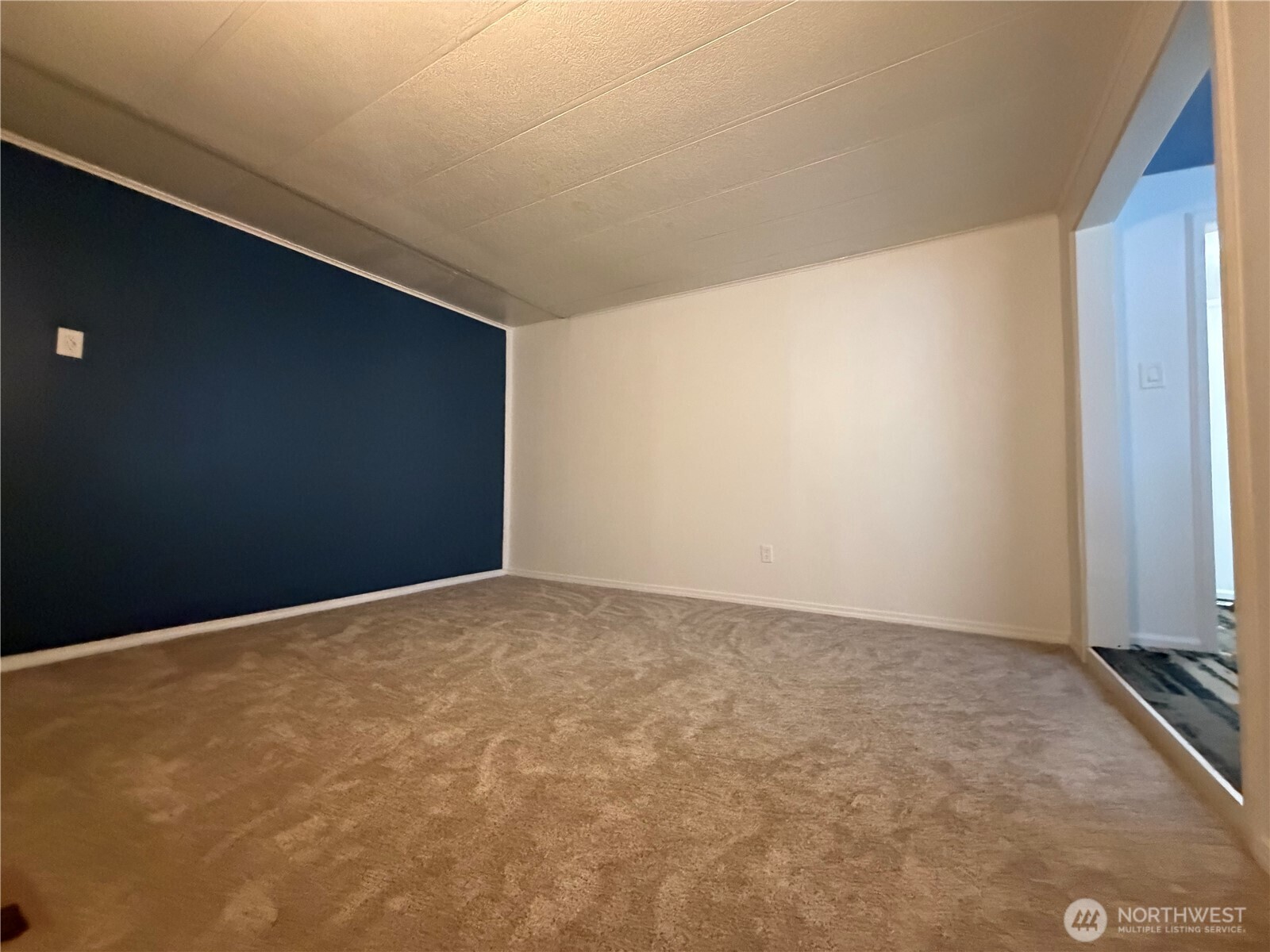 415 Lakeview Road, Unit F6 Lynnwood, WA 98087 - Photo 19 of 25