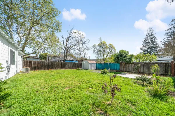 $349,000 | 976 Acacia Avenue, Sacramento, CA 95815