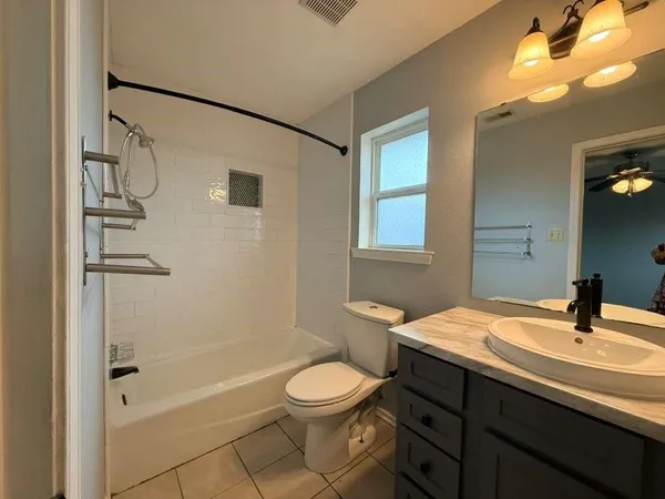 $2,250 | 1805 Bristol Cove, Unit 1805, Plano, TX 75074