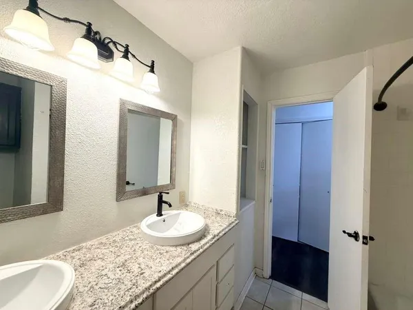 $2,250 | 1805 Bristol Cove, Unit 1805, Plano, TX 75074