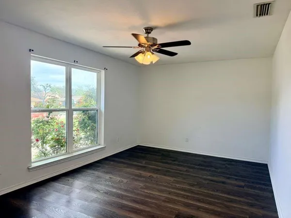 $2,250 | 1805 Bristol Cove, Unit 1805, Plano, TX 75074