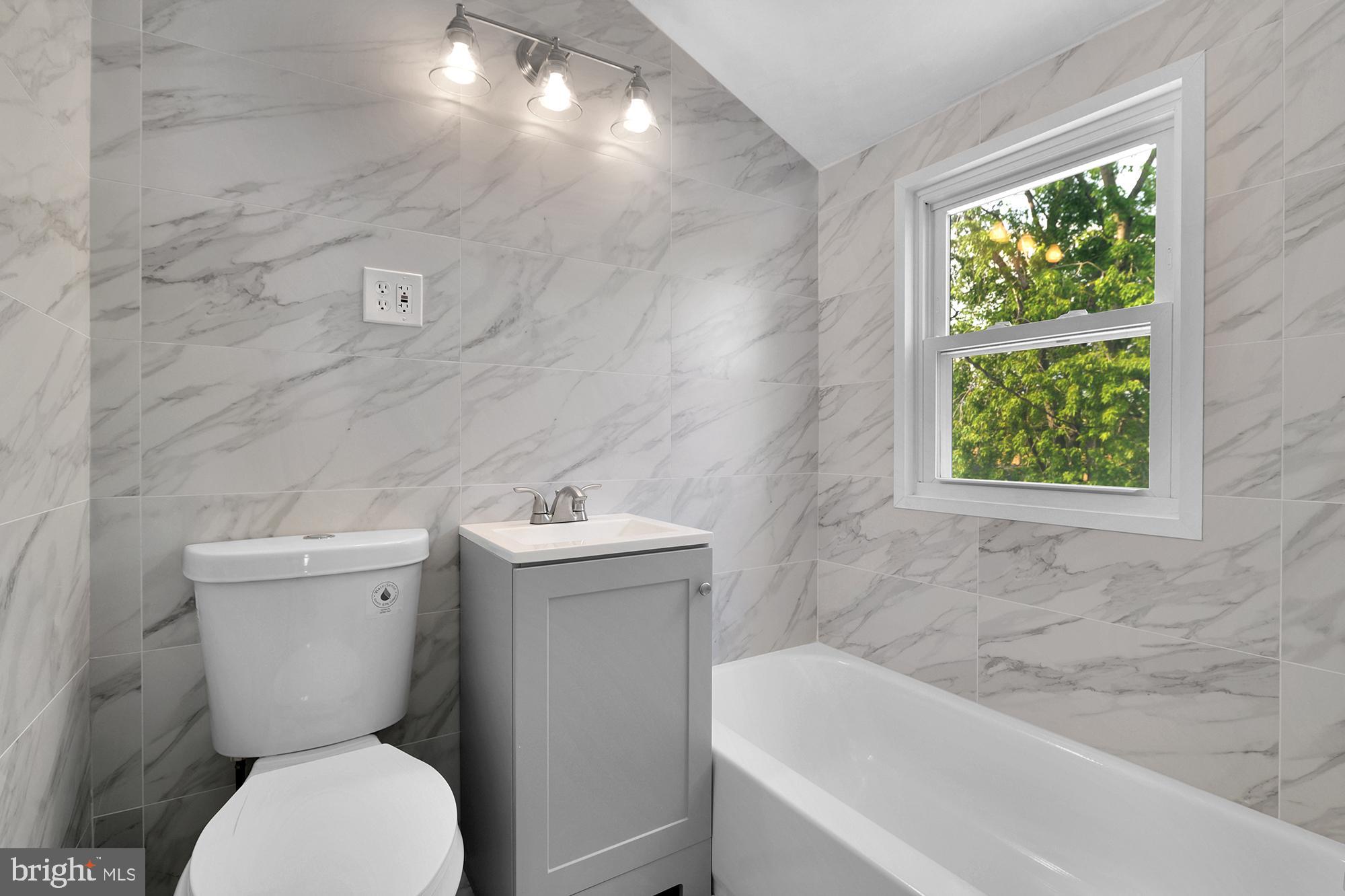 1204-7 Seven Oaks Road Halethorpe, MD 21227 - Photo 24 of 34