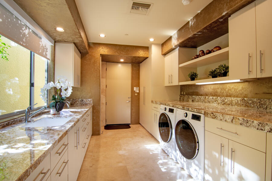 630 North Cahuilla Road Palm Springs, CA 92262 - Photo 22 of 65 016