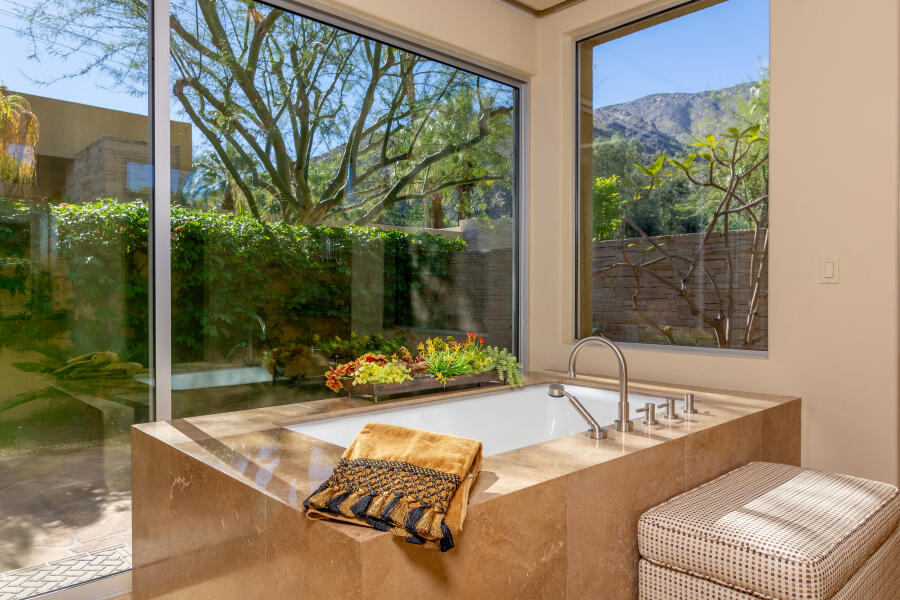 630 North Cahuilla Road Palm Springs, CA 92262 - Photo 34 of 65 028