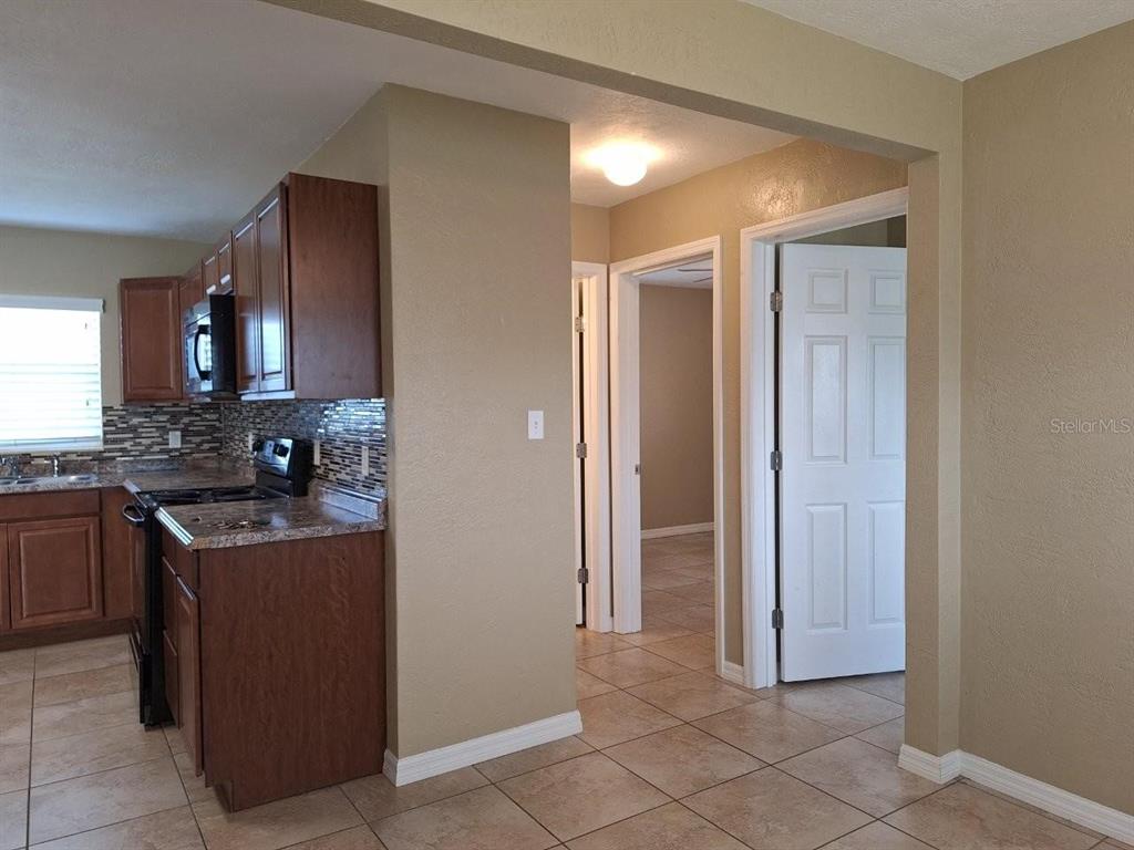 463 Corbin Park Road New Smyrna Beach, FL 32168 - Photo 6 of 10