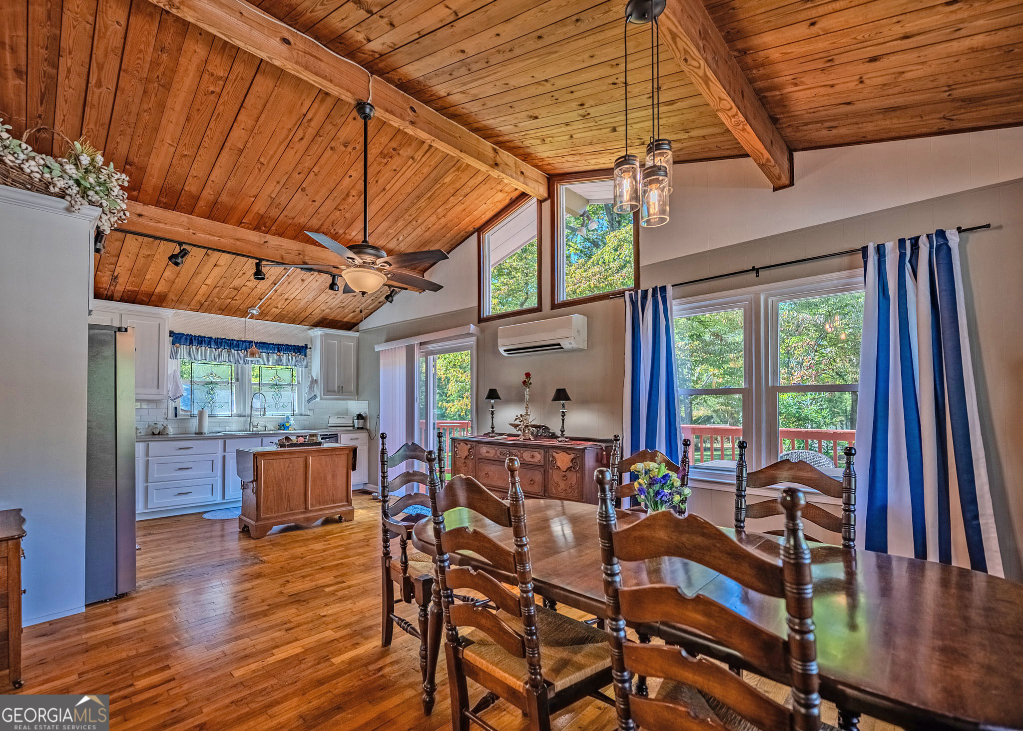 991 Lakeshore Road Martin, GA 30557 - Photo 15 of 31 Gallery Image 15