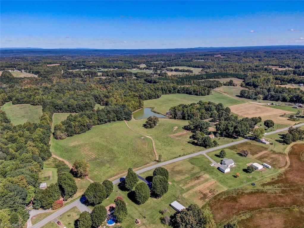1690 Guerrant Springs Road Ruffin, NC 27326 - Photo 6 of 33