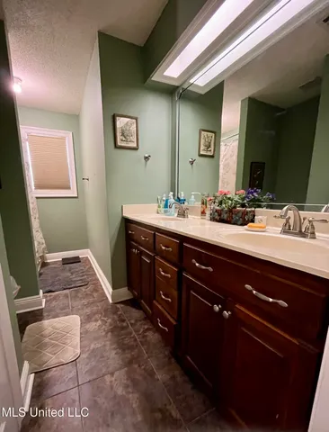 $235,000 | 1301 Roswell Street, Pascagoula, MS 39581