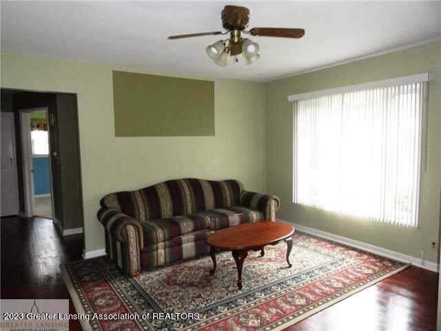 2515 Barstow Road Lansing, MI 48906 - Photo 5 of 14 20160827033036208126000000-o