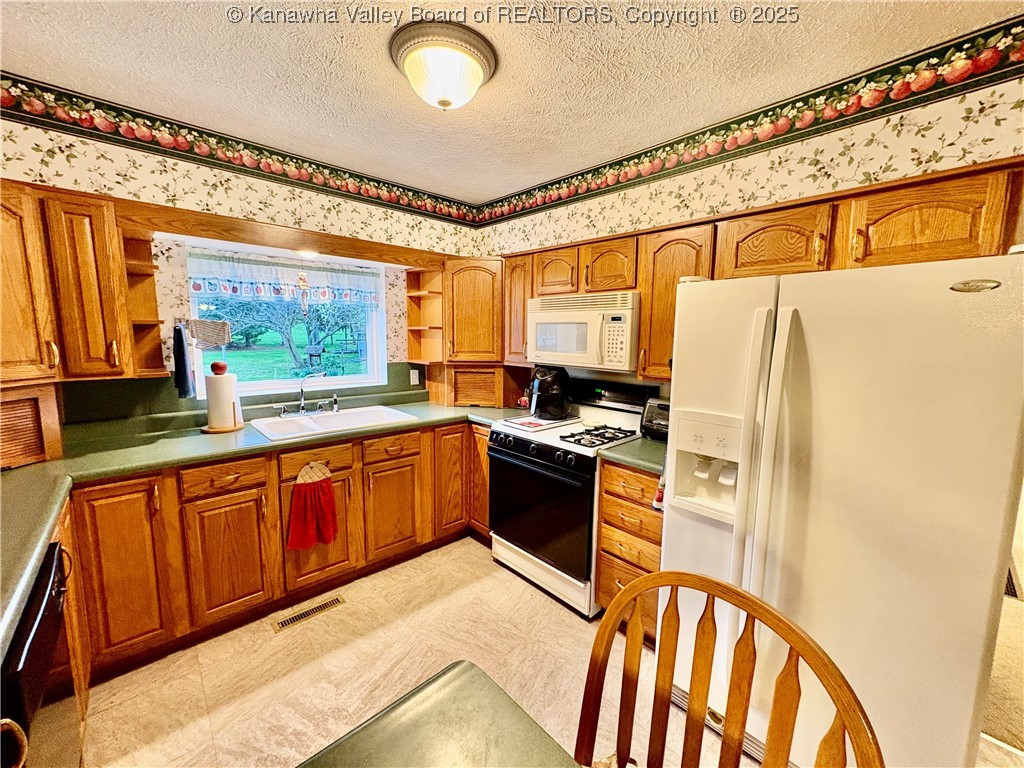 6955 Crooked Run Road Ravenswood, WV 26164 - Photo 14 of 33 Gallery Image 14
