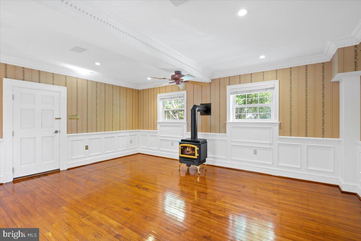 209 Sutton Wick Road Pasadena, MD 21122 - Photo 26 of 42