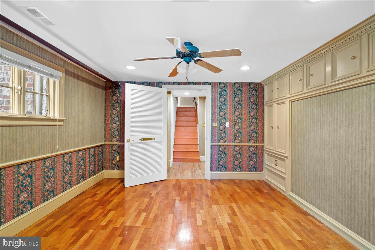209 Sutton Wick Road Pasadena, MD 21122 - Photo 28 of 42