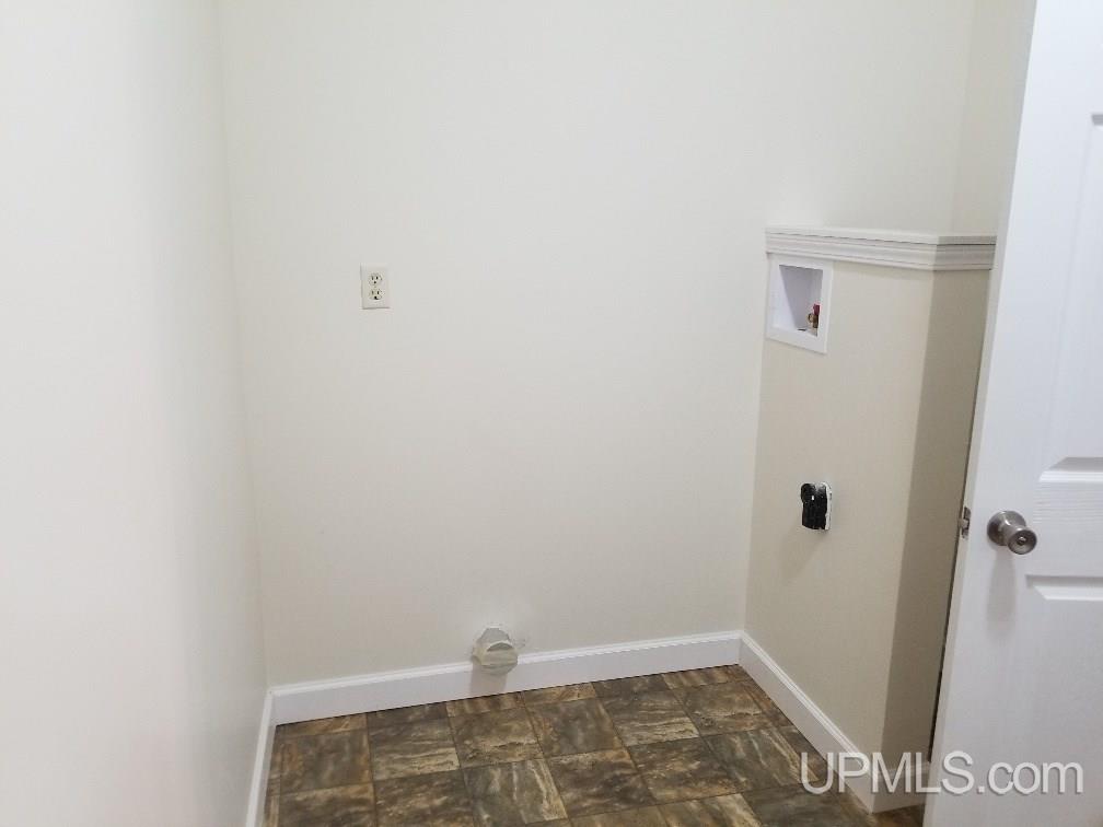 207 Maple Street Ishpeming, MI 49849 - Photo 11 of 29 Gallery Image 11