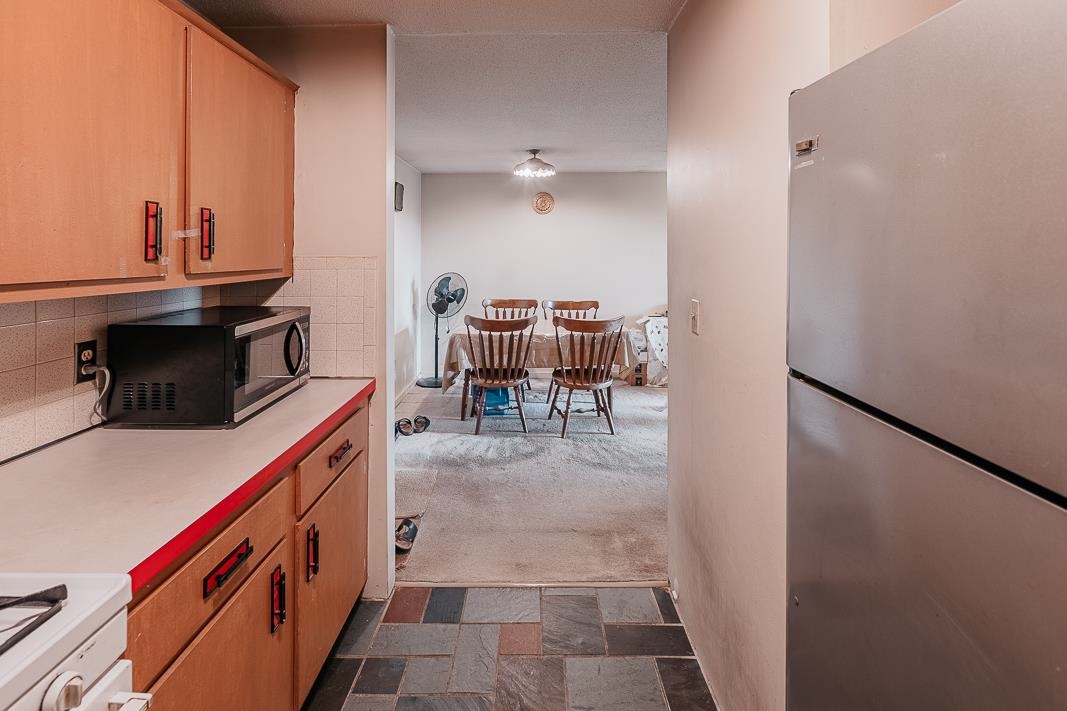 136 Mammoth Road, Unit 25 Hooksett, NH 03106 - Photo 4 of 16