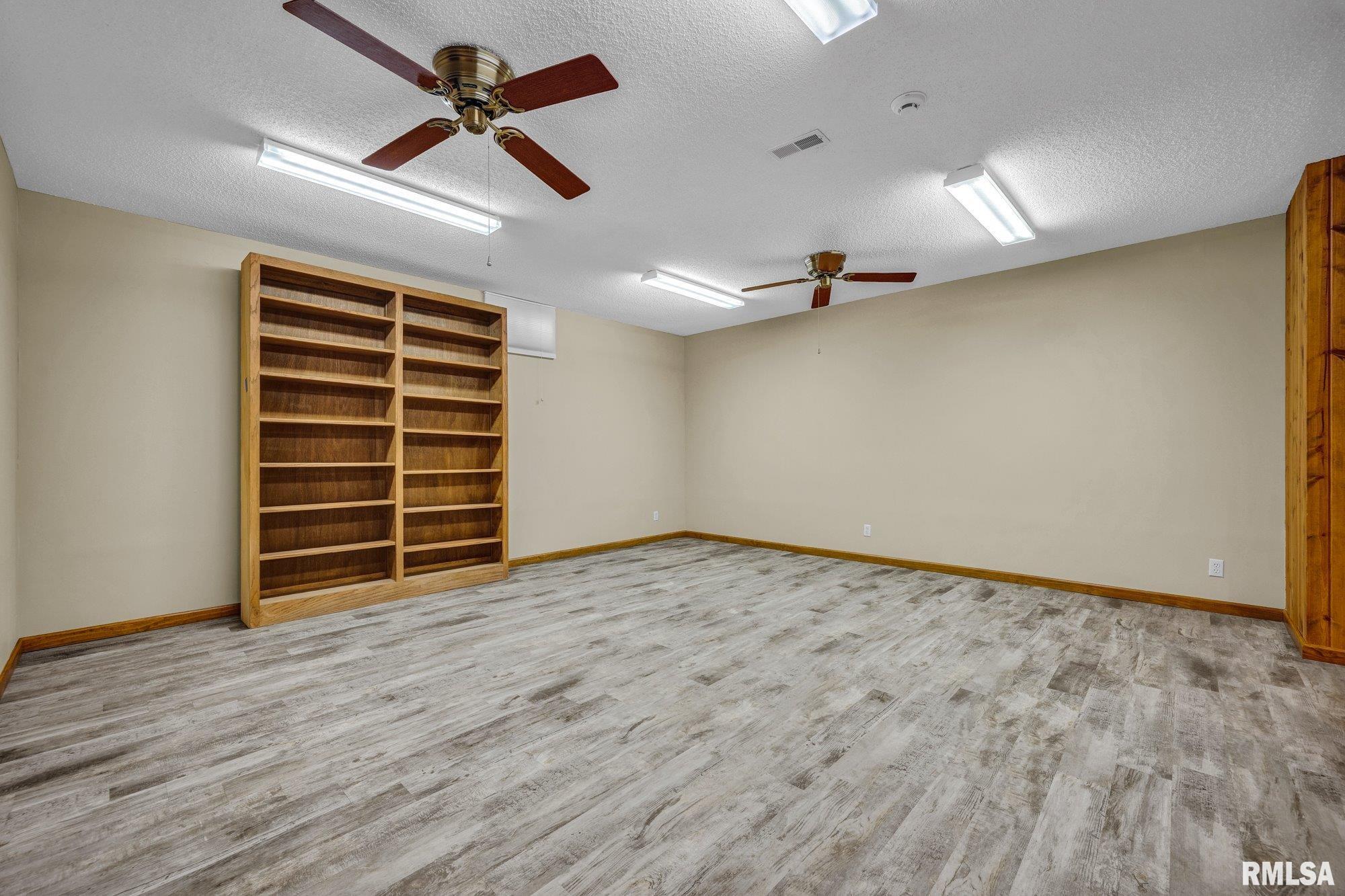 288 Macallen Lake Road Carlock, IL 61725 - Photo 45 of 94 Gallery Image 45
