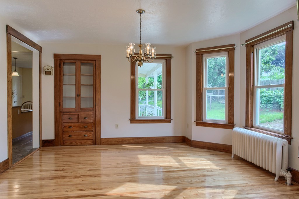 199 Cross Road Lunenburg, MA 01462 - Photo 10 of 29 Gallery Image 10