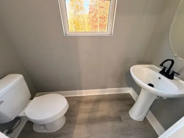 $1,950 | 104 Nichali Drive, Charlotte, TN 37036