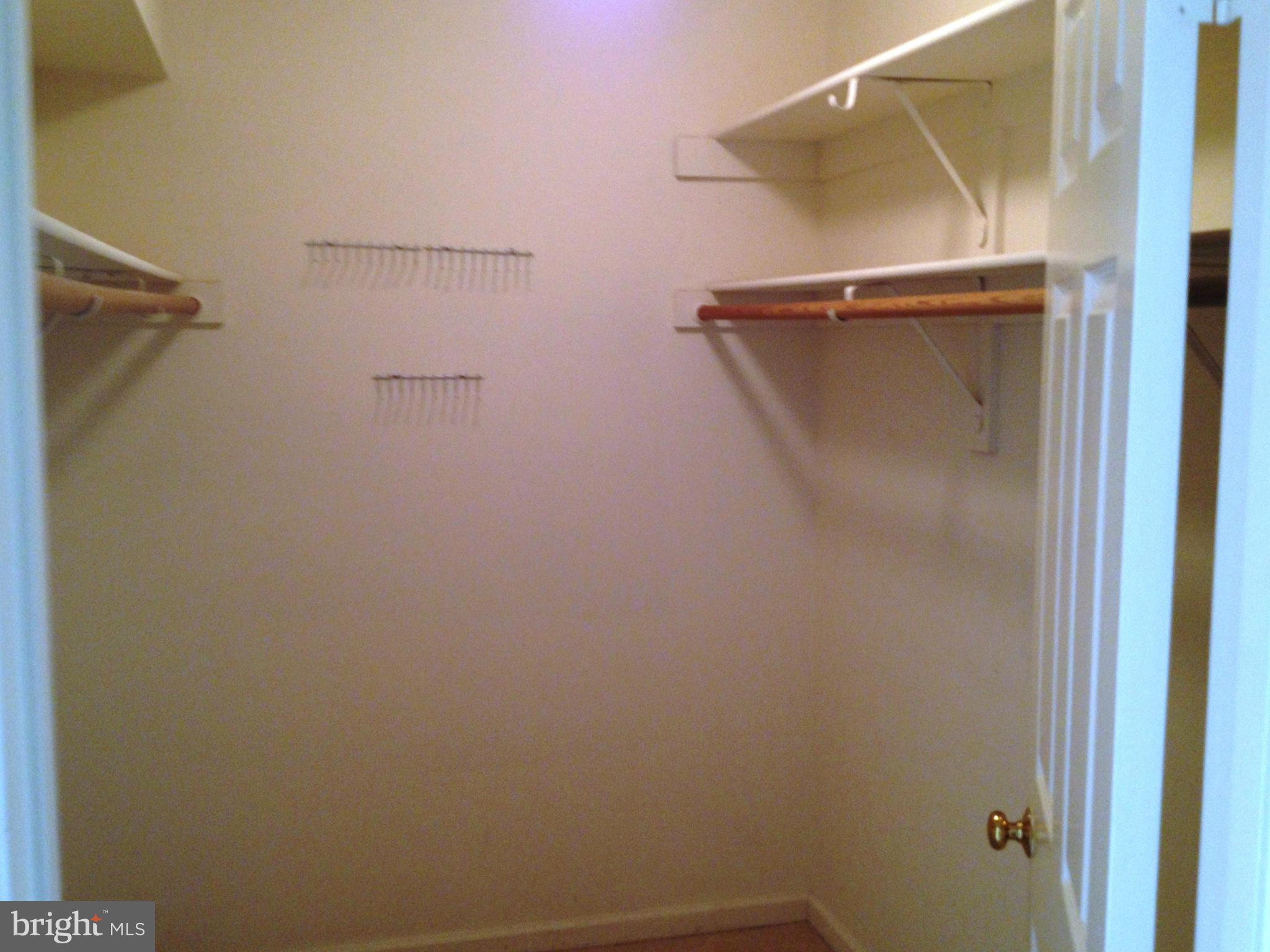 3811 Inverness Road Fairfax, VA 22033 - Photo 16 of 30 Bedroom (Master)