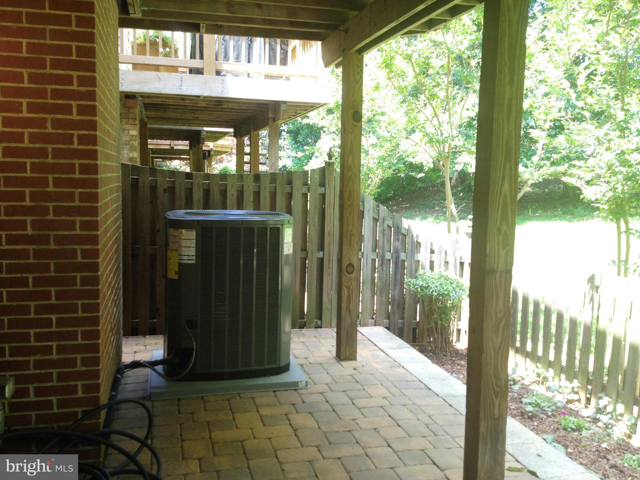 3811 Inverness Road Fairfax, VA 22033 - Photo 28 of 30 Exterior (Rear)