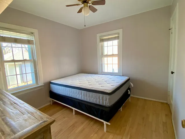 $2,000 | 132 Center Street, Bensenville, IL 60106