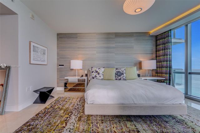 $2,200,000 | 17121 Collins Avenue, Unit 3001, Sunny Isles Beach, FL 33160