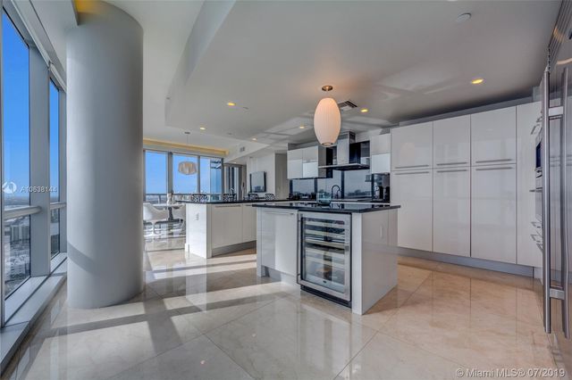 $2,200,000 | 17121 Collins Avenue, Unit 3001, Sunny Isles Beach, FL 33160