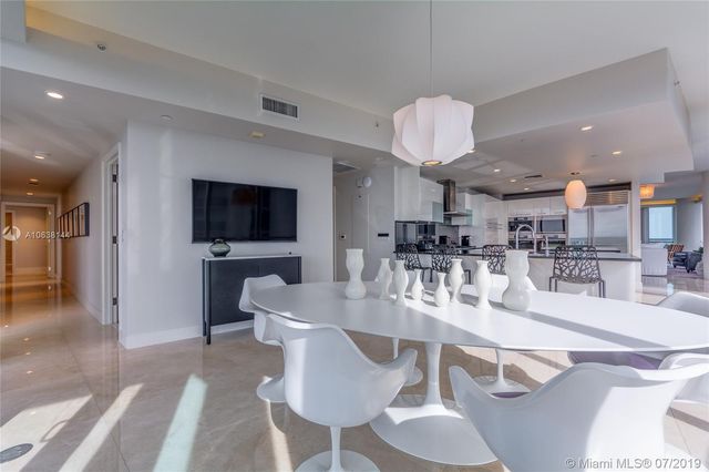 $2,200,000 | 17121 Collins Avenue, Unit 3001, Sunny Isles Beach, FL 33160