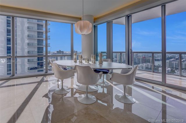 $2,200,000 | 17121 Collins Avenue, Unit 3001, Sunny Isles Beach, FL 33160