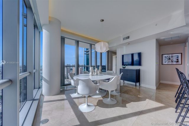 $2,200,000 | 17121 Collins Avenue, Unit 3001, Sunny Isles Beach, FL 33160