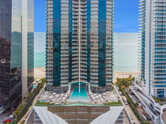 $2,200,000 | 17121 Collins Avenue, Unit 3001, Sunny Isles Beach, FL 33160