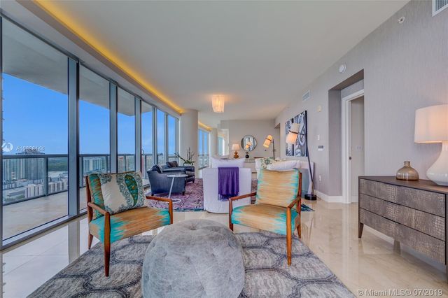$2,200,000 | 17121 Collins Avenue, Unit 3001, Sunny Isles Beach, FL 33160