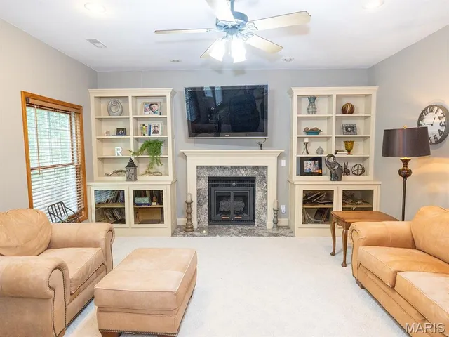 $769,000 | 1889 Bay Avenue, Hannibal, MO 63401