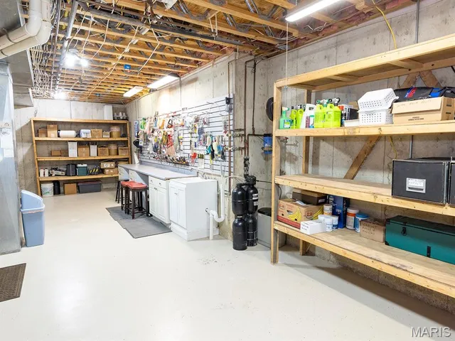 $769,000 | 1889 Bay Avenue, Hannibal, MO 63401