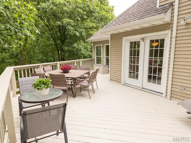 $769,000 | 1889 Bay Avenue, Hannibal, MO 63401