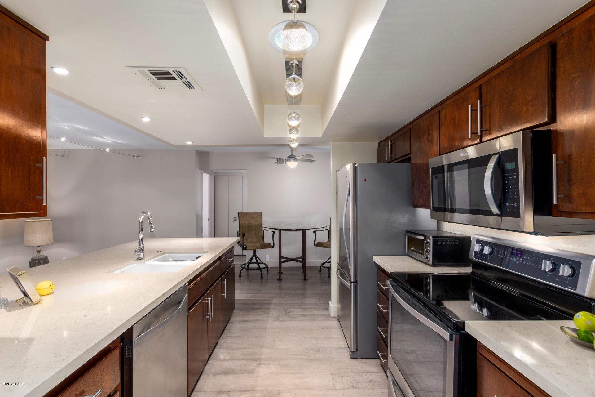 4245 East Osborn Road Phoenix, AZ 85018 - Photo 8 of 19 Kitchen
