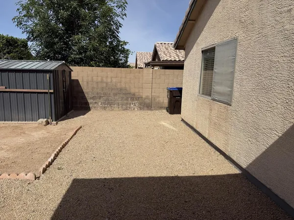 $1,950 | 8563 West Mission Lane, Peoria, AZ 85345