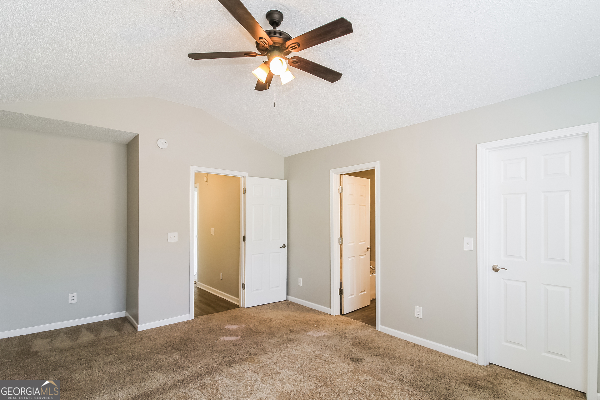5991 Waggoner Court Rex, GA 30273 - Photo 11 of 22