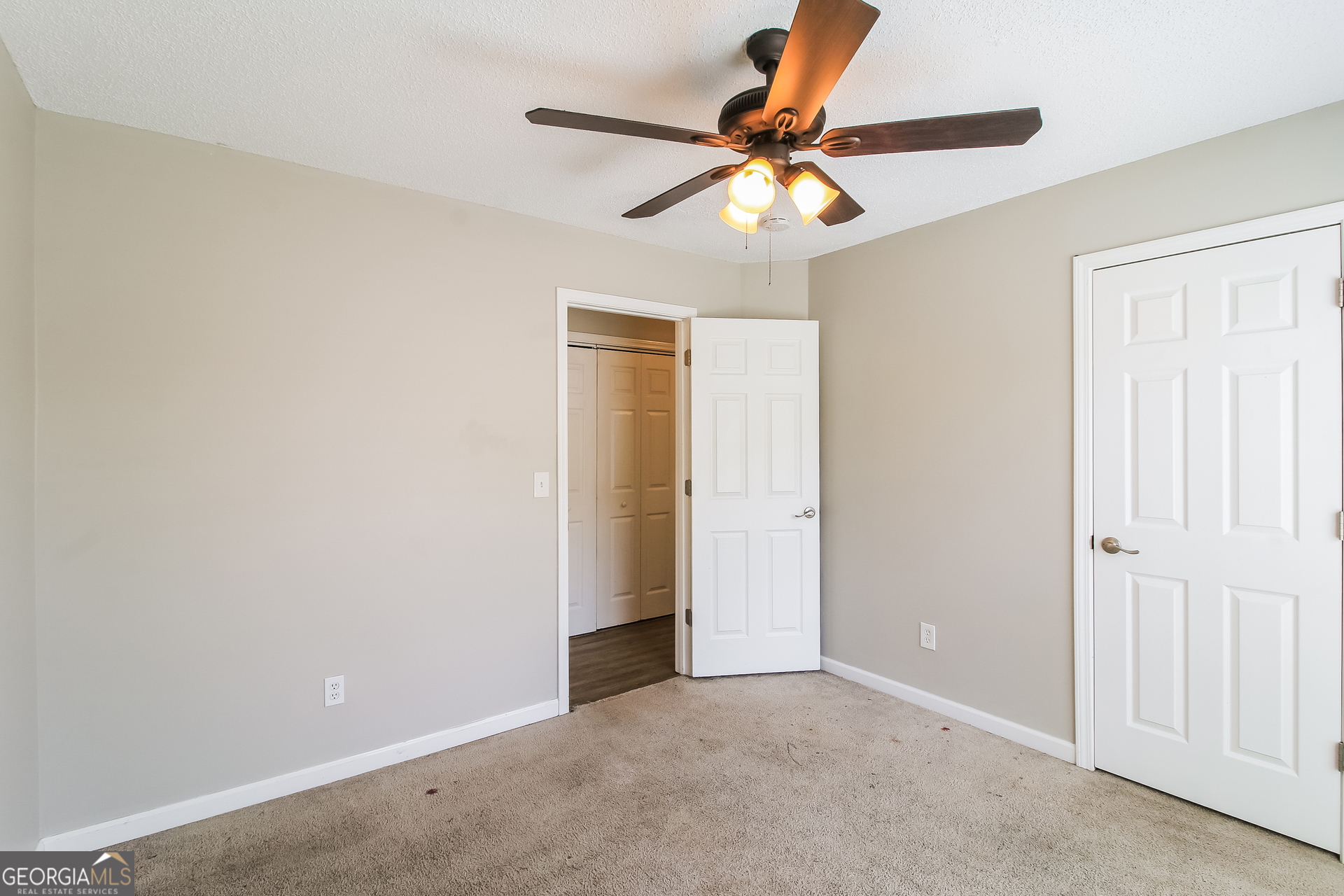 5991 Waggoner Court Rex, GA 30273 - Photo 16 of 22
