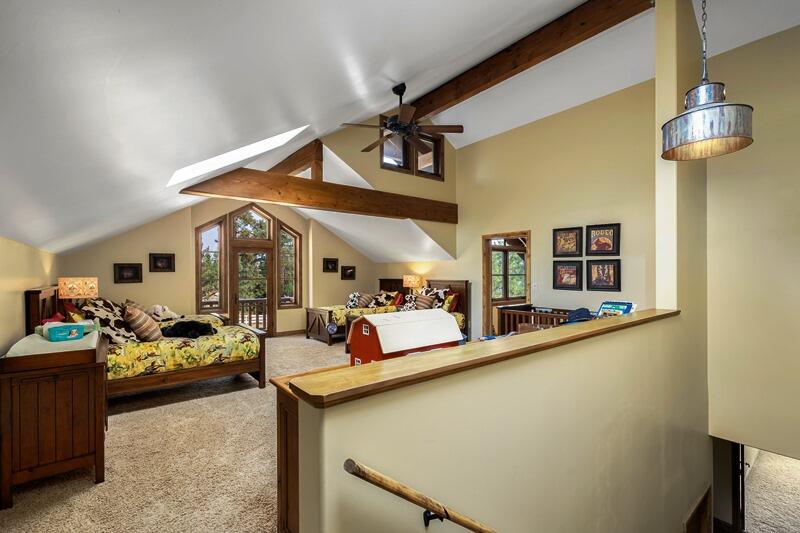 35650 Pyramid Peak Road Mountain Center, CA 92561 - Photo 34 of 58 a view of a living room and workspace