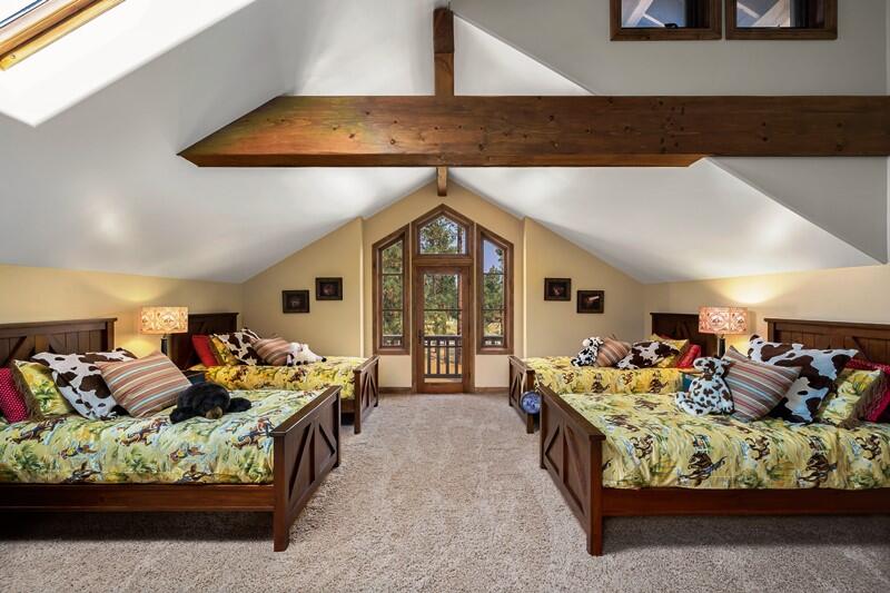 35650 Pyramid Peak Road Mountain Center, CA 92561 - Photo 35 of 58 a bed room with a bed and a large window
