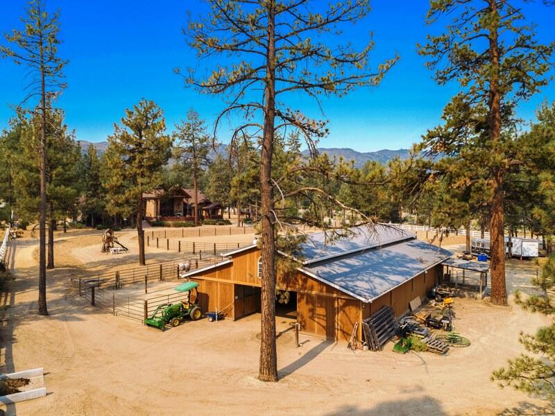 35650 Pyramid Peak Road Mountain Center, CA 92561 - Photo 48 of 58 a view of outdoor space with seating