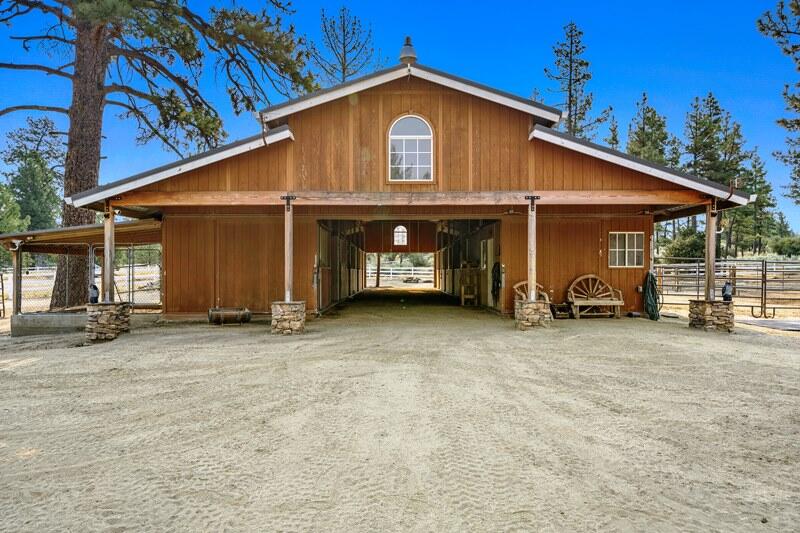 35650 Pyramid Peak Road Mountain Center, CA 92561 - Photo 49 of 58 a view of a house