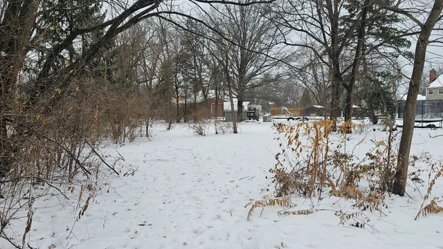 $399,900 | 27W264 80th Street, Naperville, IL 60565