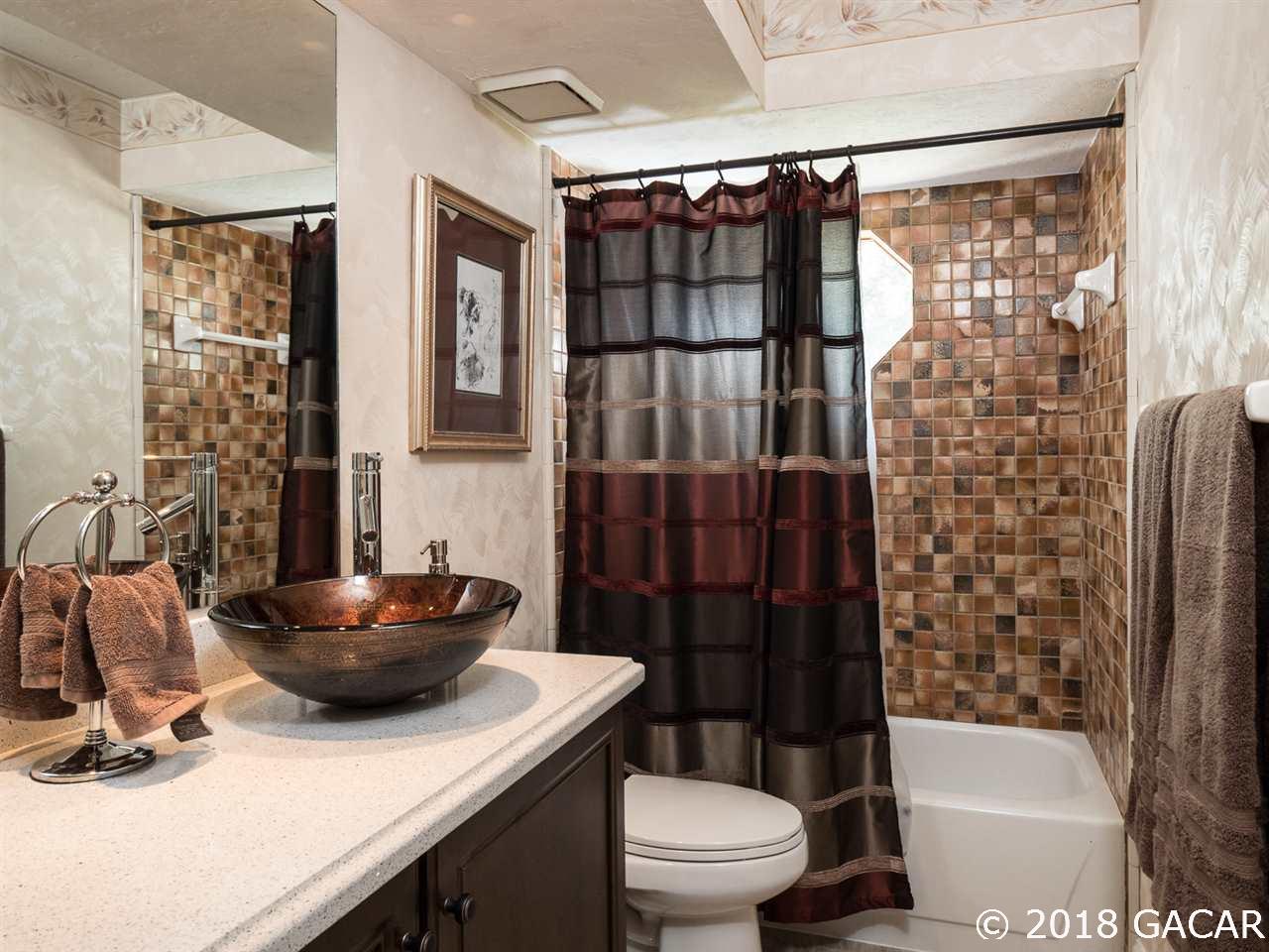 1124 Southwest 79 Terrace Gainesville, FL 32607 - Photo 12 of 15 Gallery Image 12