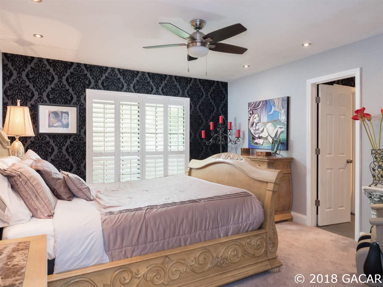 1124 Southwest 79 Terrace Gainesville, FL 32607 - Photo 9 of 15 Gallery Image 9