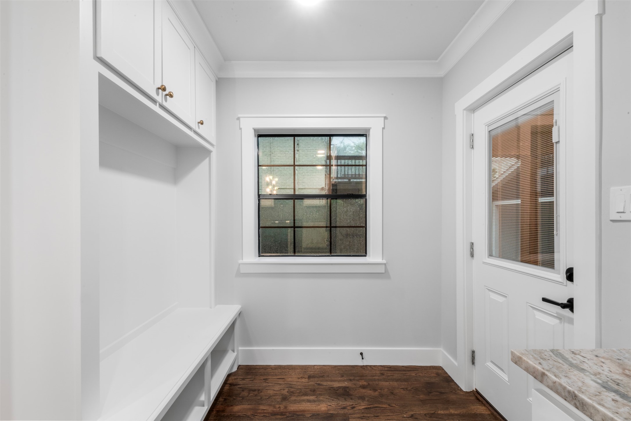 1723 Albans Road Houston, TX 77005 - Photo 12 of 50 a view of an empty room