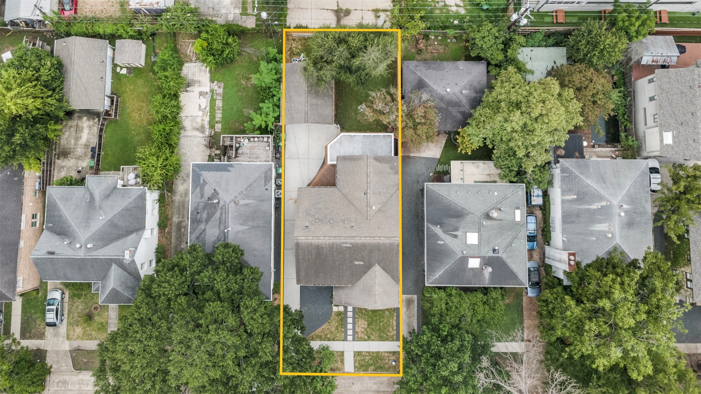 1723 Albans Road Houston, TX 77005 - Photo 49 of 50 an aerial view of residential houses with outdoor space and parking
