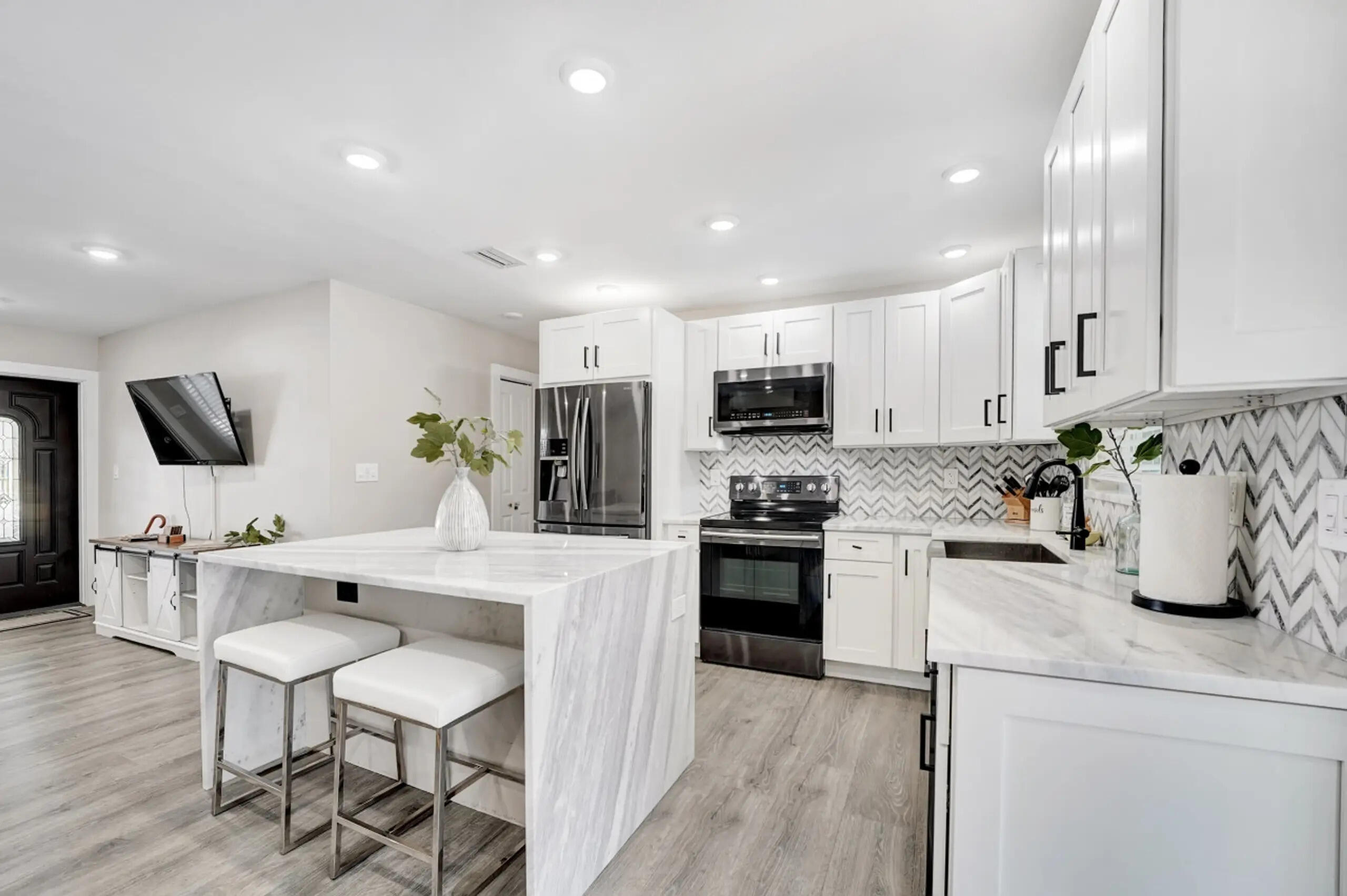 4682 Northwest 3rd Avenue Boca Raton, FL 33431 - Photo 13 of 30 33968-101339-BVlfUoqj18lSe5XSVL32CNID -