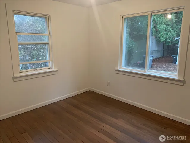 $425,000 | 12811 10th Avenue South, Burien, WA 98168